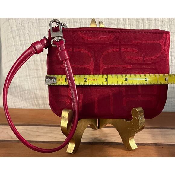 Express  Red wristlet - Picture 6 of 7